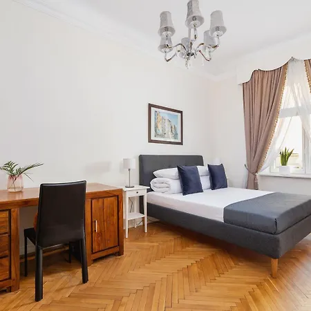 Main Square - Old Town - Florianska 47 Street